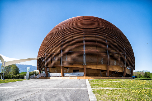 The Globe is a symbol of sustainable architecture. It is built from a variety of trees from Swiss forests that absorb more carbon in their lives than they release, meaning the building acts as a carbon sink.